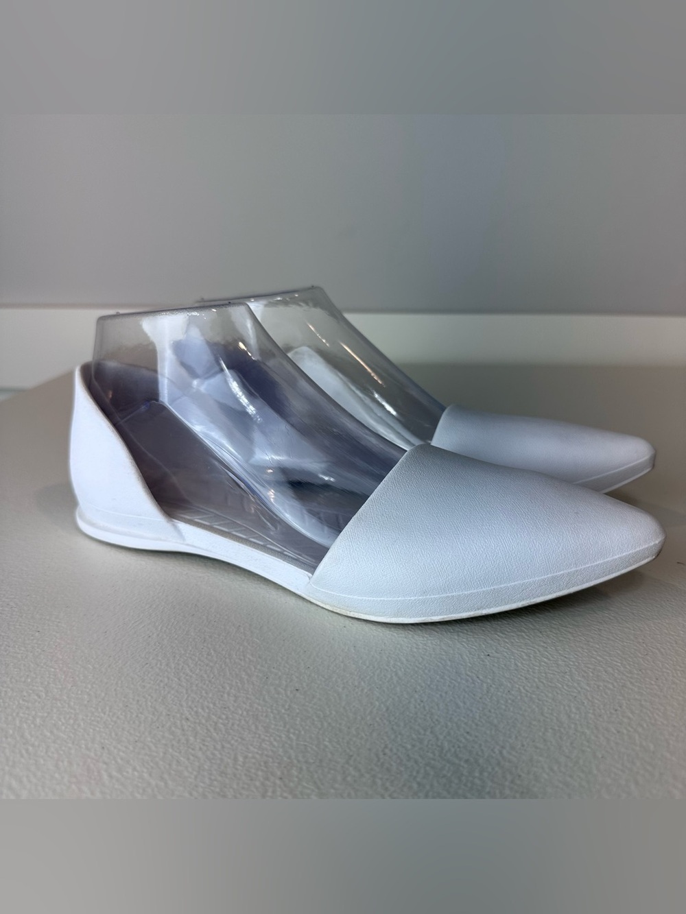 Native Women’s White Summer Beach Casual Audrey D’Orsay Pointed Toe Flats Size 7